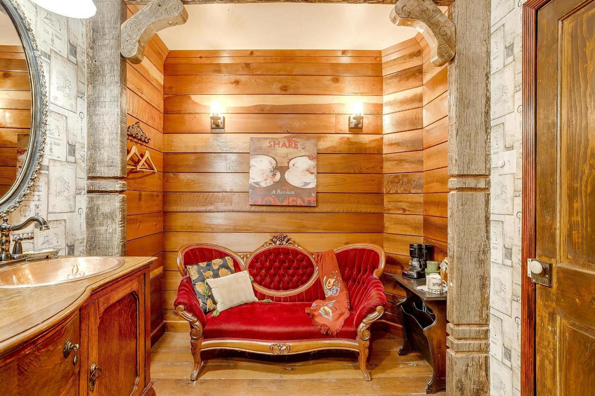 The Gallery House Boutique Hotel Stephenville Dış mekan fotoğraf