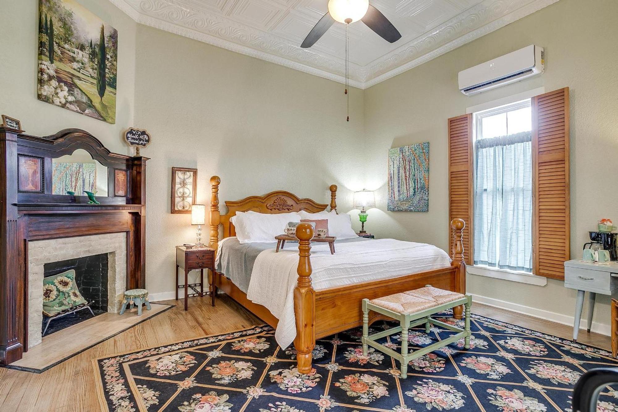 The Gallery House Boutique Hotel Stephenville Dış mekan fotoğraf