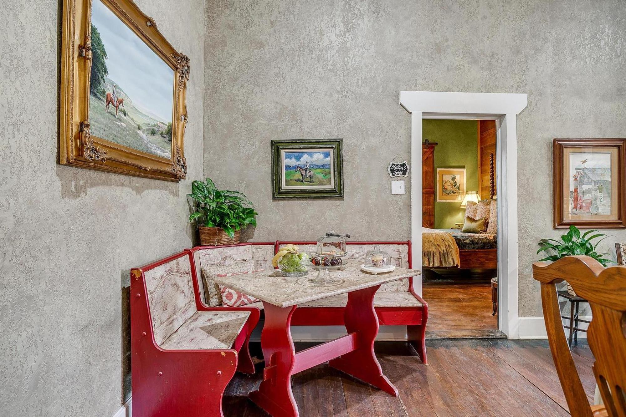 The Gallery House Boutique Hotel Stephenville Dış mekan fotoğraf